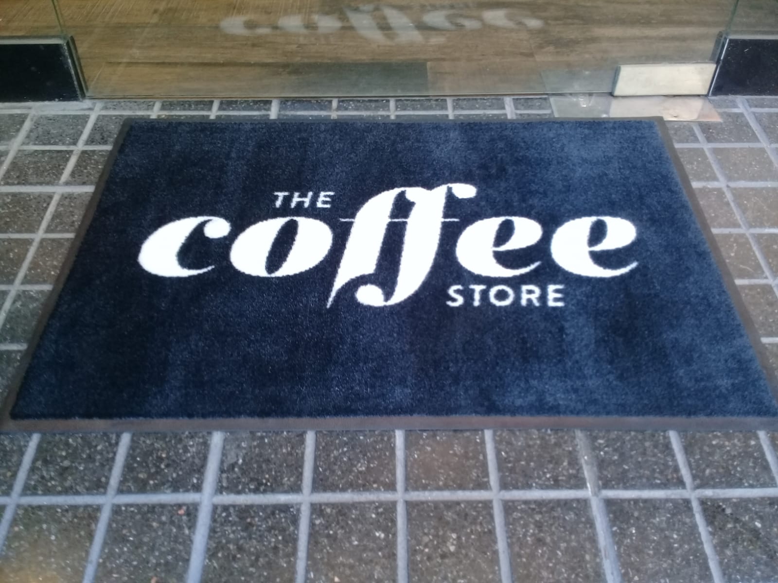 Trabajo real AVRA para The Coffee Store